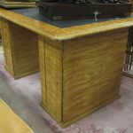 520 1071 WRITING DESK